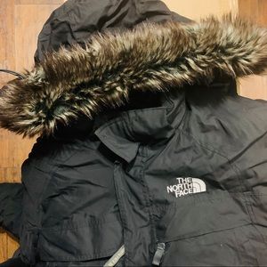 THE NORTH FACE HYVENT LARGE JACKET!